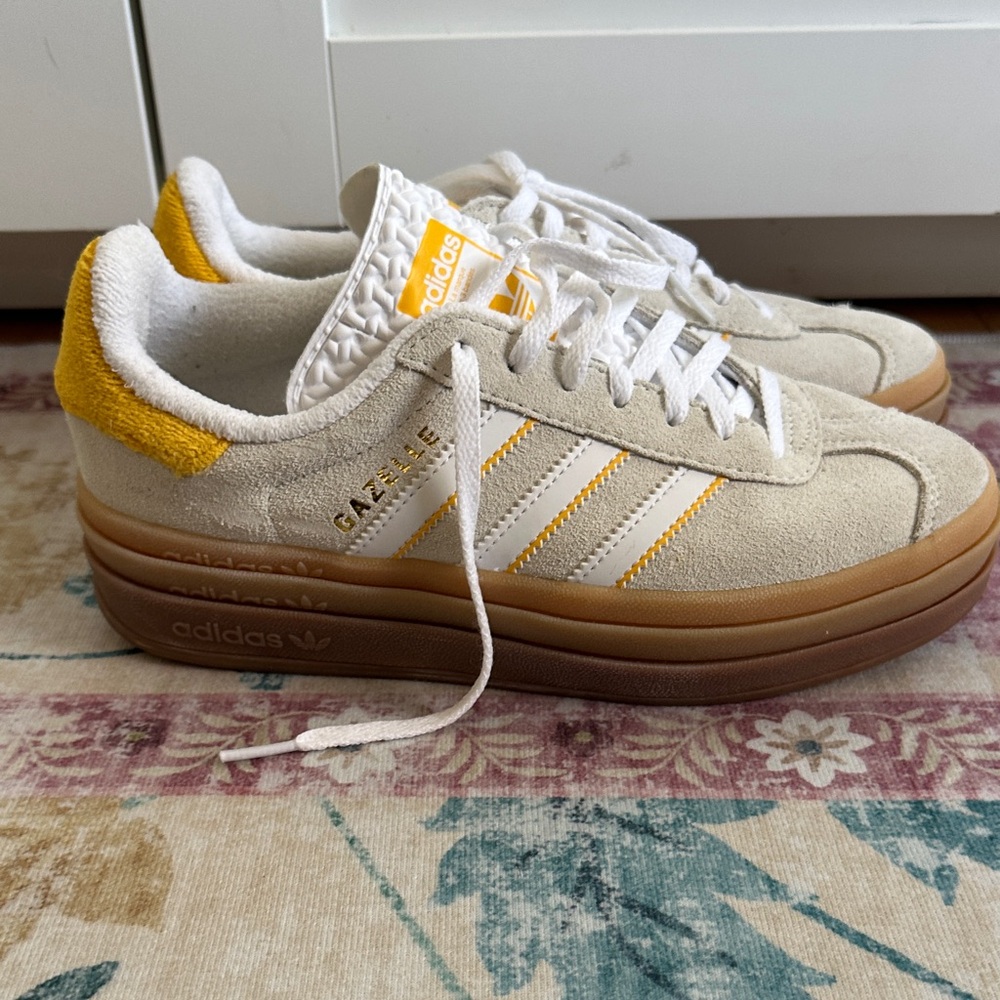 Adidas Gazelle Cream and Yellow Sneakers